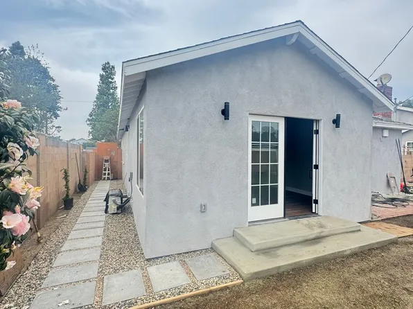 1900 1/2 N Bellflower Blvd, Long Beach, CA 90808