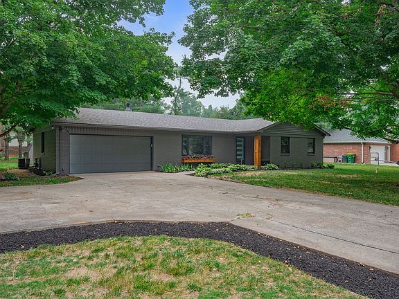 2nd image of 551 Meadow Ln