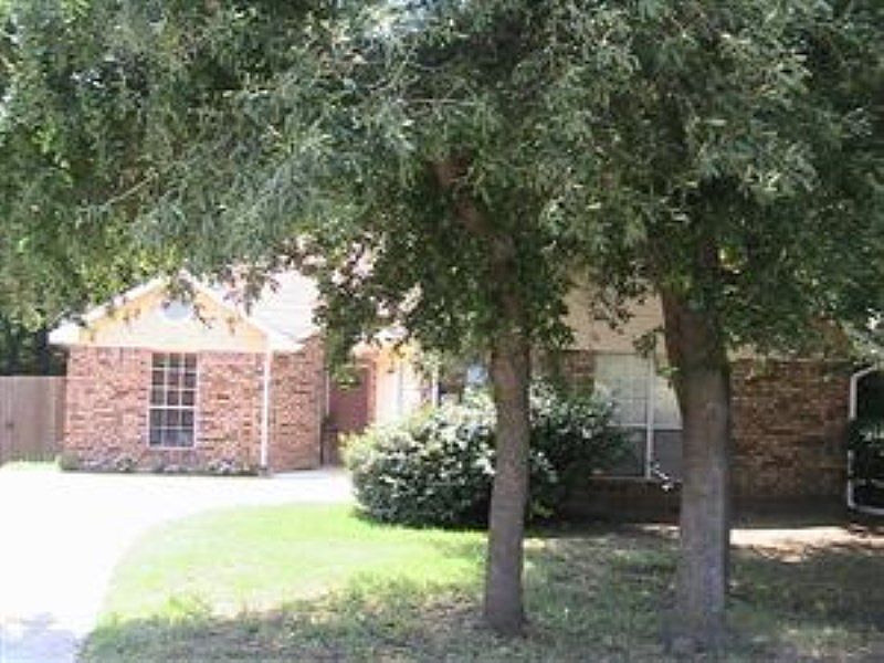 1st image of 1139 Walnut Hill Ln
