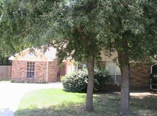 1139 Walnut Hill Ln, Desoto, TX 75115
