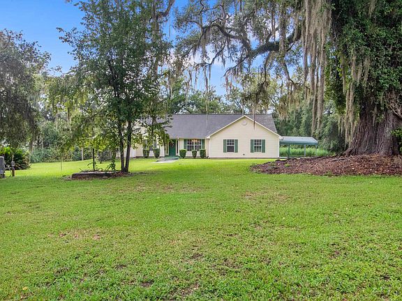3rd image of 6801 NW Lovett Rd