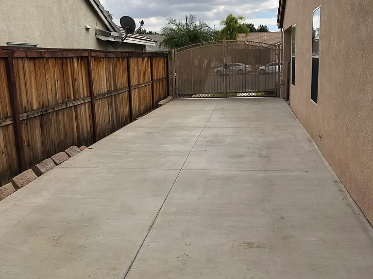 3522 Lehigh Cir — Photo 16