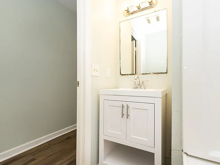 1701 Mulberry St #B — Photo 17