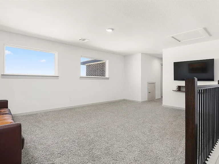 2421 Mar Vista Ln — Photo 25