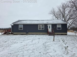 3270 Galbraith Line Rd, Brown City, MI 48416