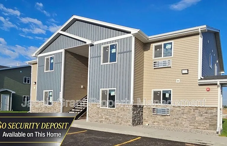6133 N Freedom Ave #4 — Photo 1