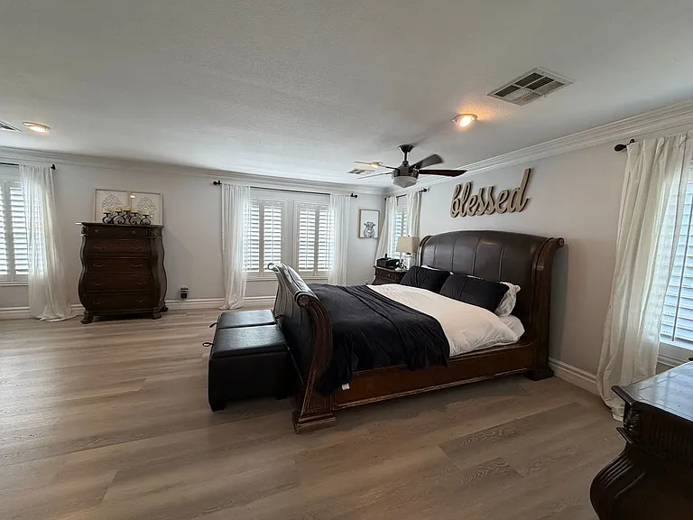 4104 Freel Peak Ct — Photo 11