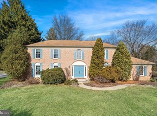 36 Meadowbrook Ln, Newark, DE 19711