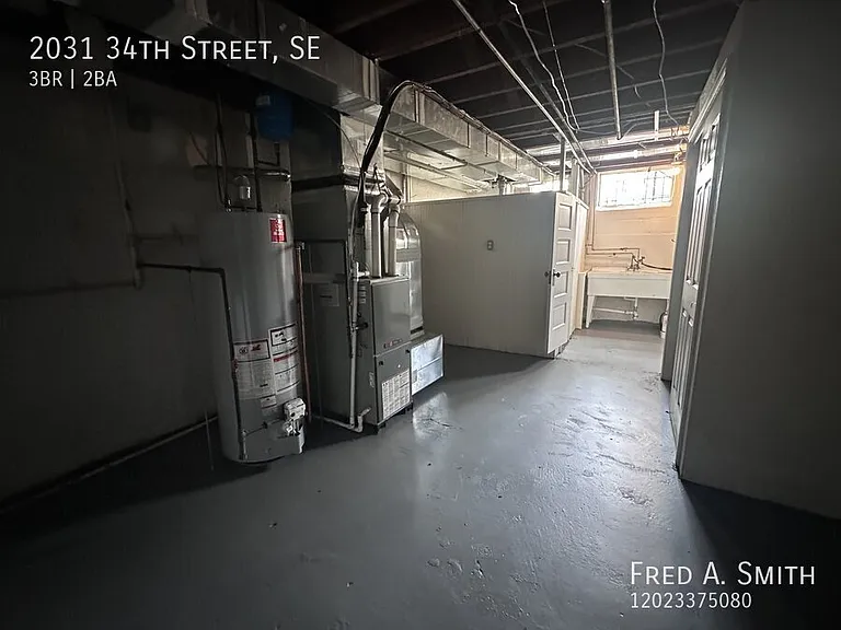 2031 34th St SE — Photo 23