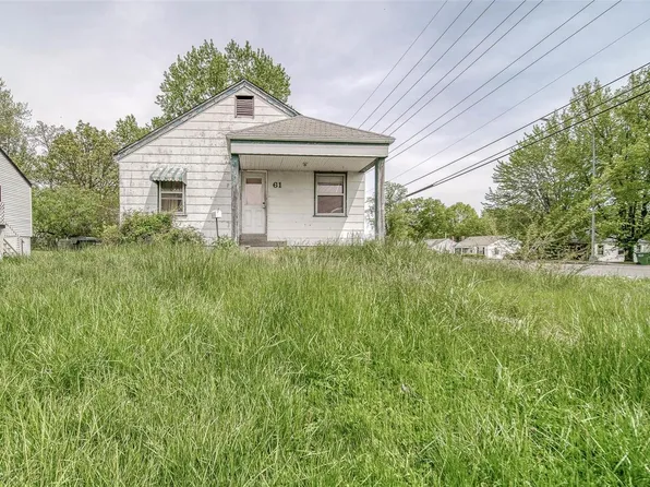 61 Rolla Gardens Dr, Rolla, MO 65401