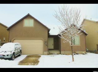 3763 E St Andrews Dr, Eagle Mountain, UT 84005