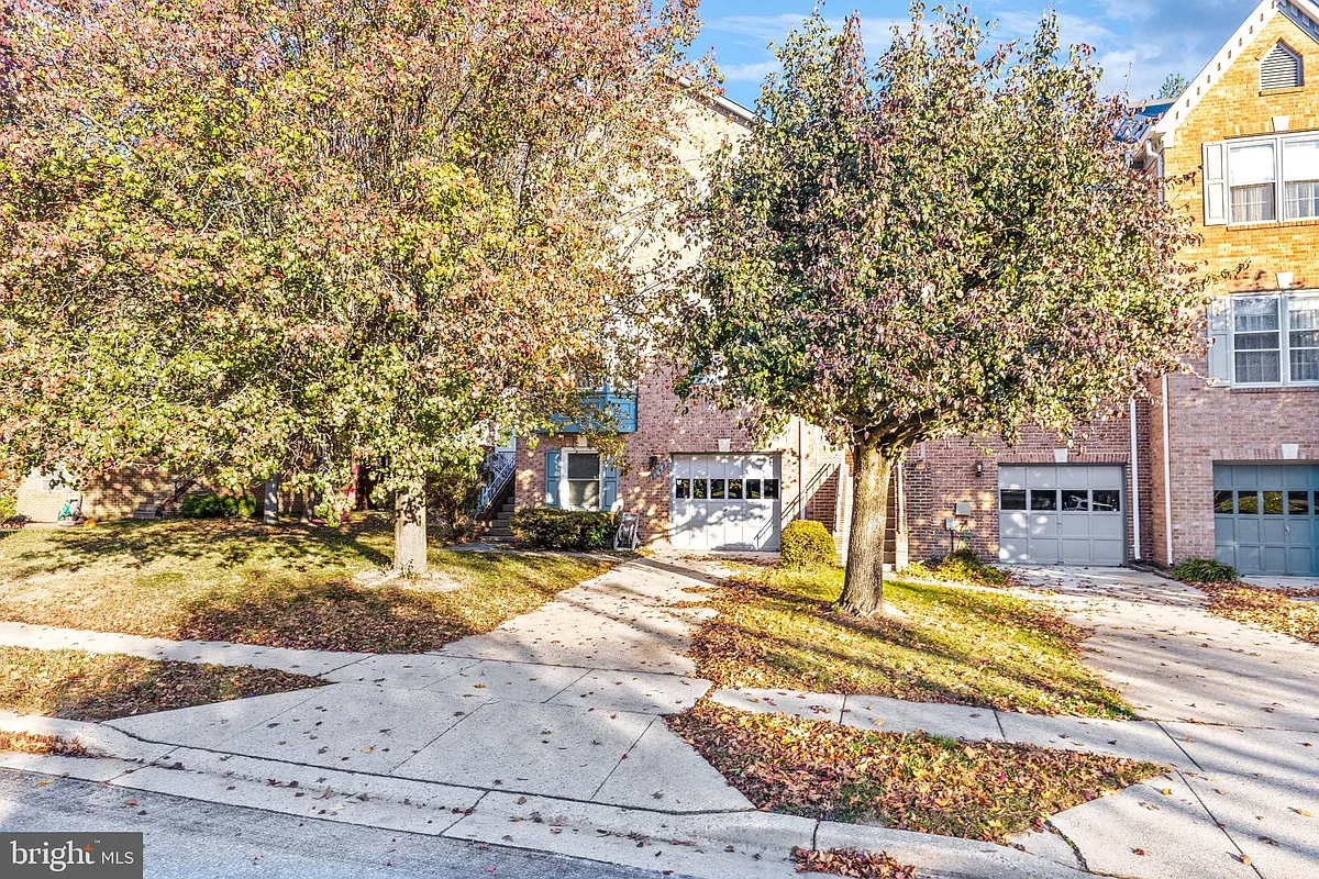 Building Photo - 2148 Colonel Way