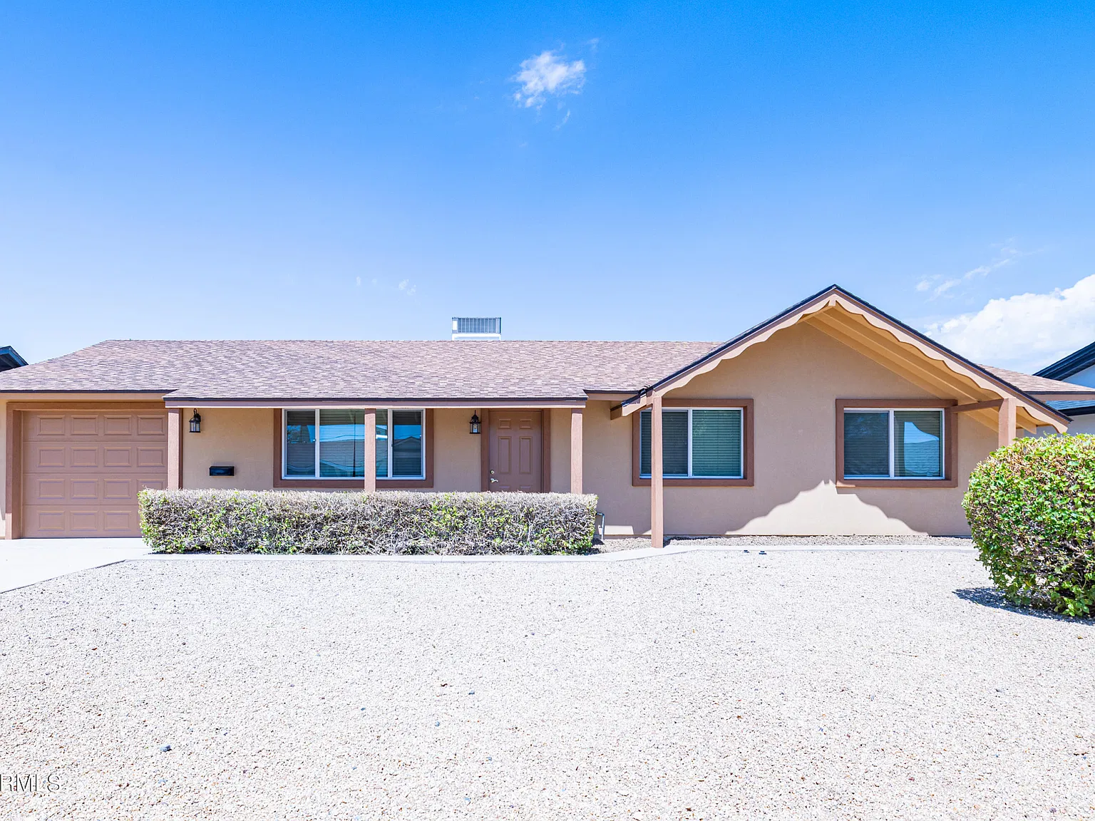 3 bed, 2.0 bath, 1623 sqft, $3,000 — Photo 1