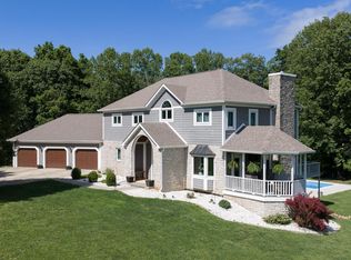 6315 N Bent Pine Dr, Bloomington, IN 47408