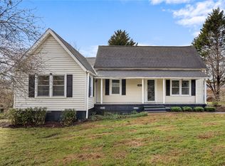 1 Frost St, Pelzer, SC 29669