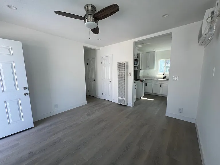6614 Orchard Ave — Photo 8