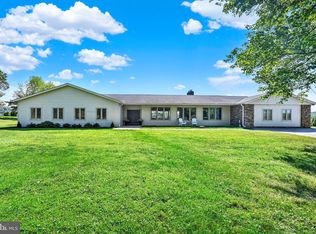 3 Windy Farms Ct, Phoenix, MD 21131