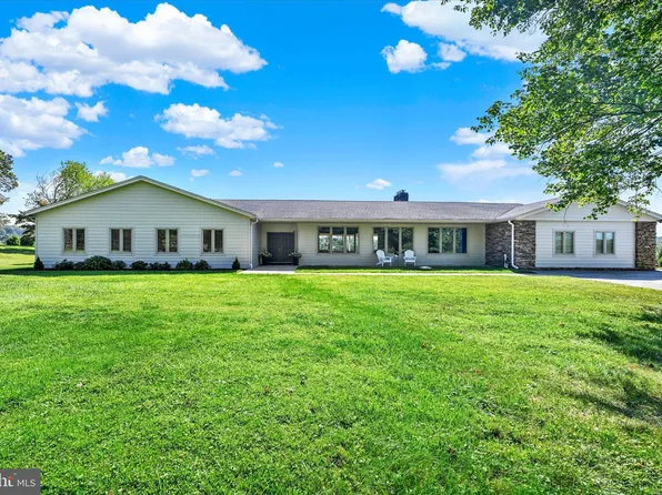 3 Windy Farms Ct, Phoenix, MD 21131