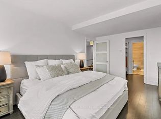 112 Benton St #707, Kitchener, ON N2G3H6