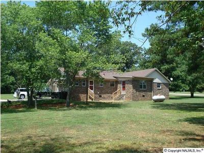 266 Hughes Rd, New Market, AL, 35761