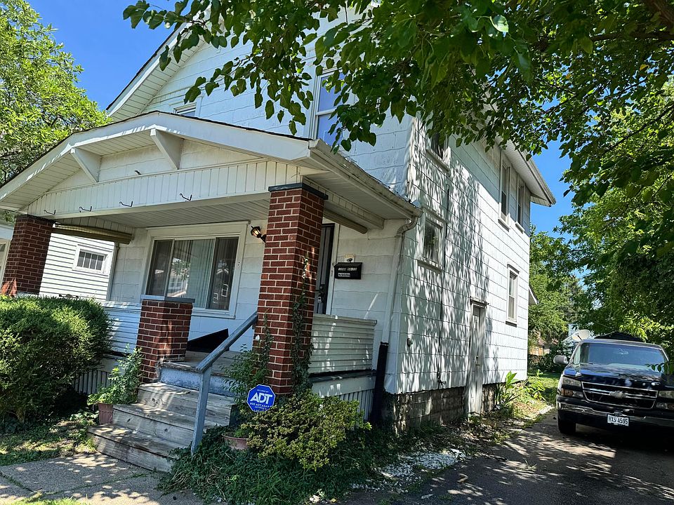 1st image of 1398 Loretta Ave