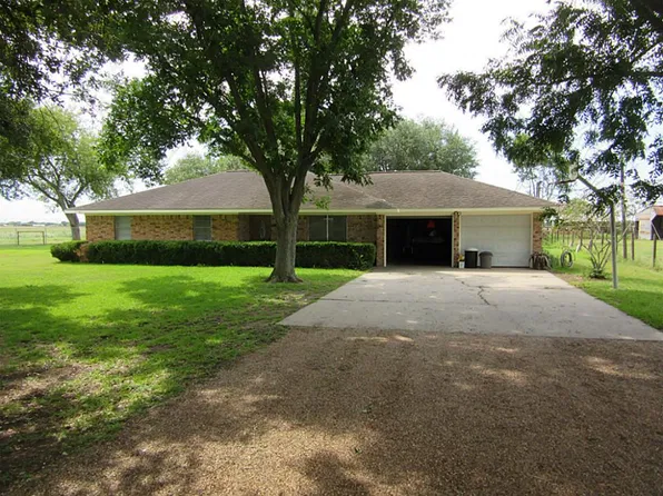 6720 Kacal Rd, Beasley, TX 77417