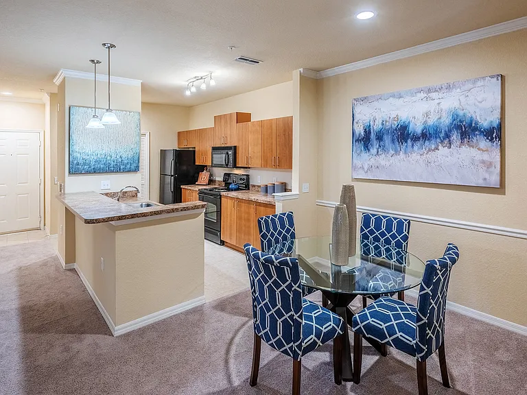 Delano at Cypress Creek — Photo 15