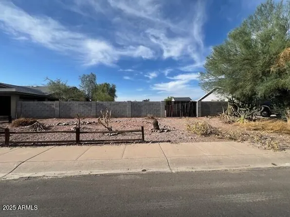 8654 W EARLL Drive #41, Phoenix, AZ 85037