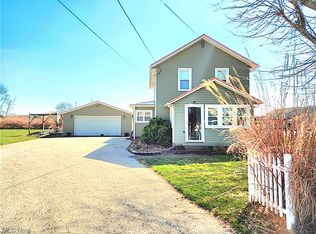 53001 Hal Kar Rd, West Lafayette, OH 43845