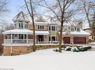 140 Circle Ridge Dr, Burr Ridge, IL 60527