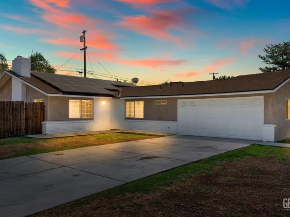 18 N McDonald Way, Bakersfield, CA 93309