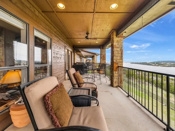 804 Eagle Point Rd #804, Graford, TX 76449