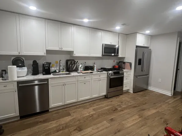 14-16 Mount Hood Rd, Brighton, MA