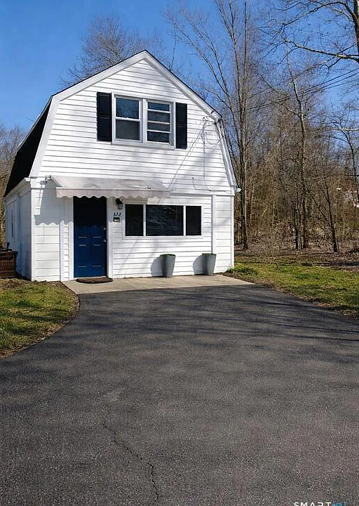 372 Hartford Rd