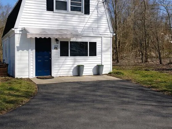 372 Hartford Rd, Brooklyn, CT 06234