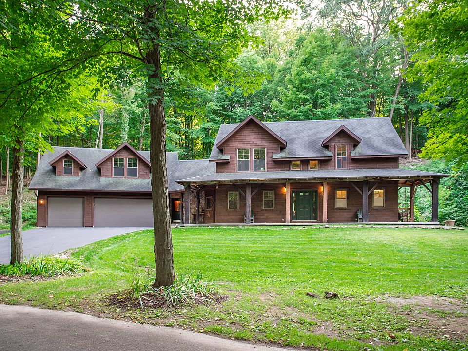 1st image of 8075 Oak Canyon Dr