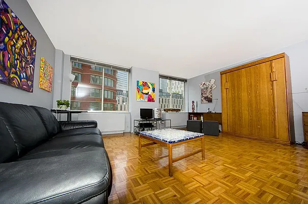 Rented by Tabak Real Estate | media 26