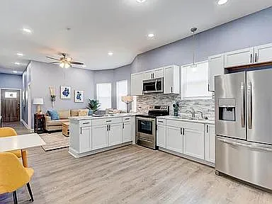 281 N Warman Ave - 3C — Photo 4