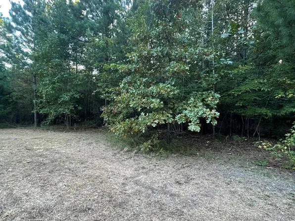 9 Eagles Rest Dr, Clarksville, VA 23927