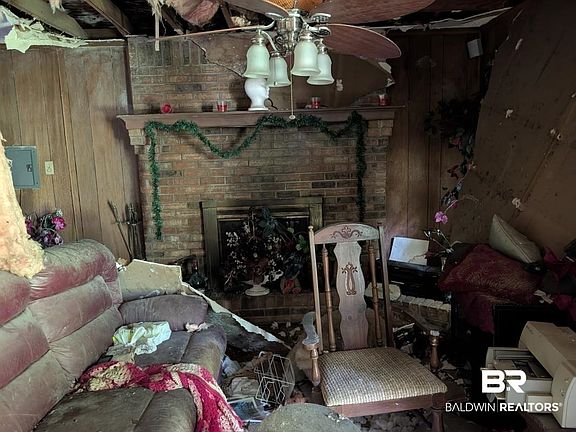 5th image of 1722 McCants Ave