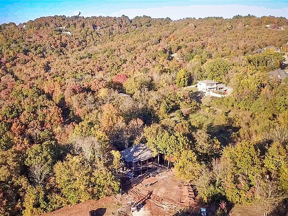 3rd image of 2804 E Stone Mountain Dr