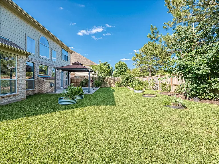 25907 Pebble Terrane Ln — Photo 42