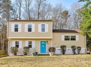 9522 Heather Rdg, North Chesterfield, VA 23237
