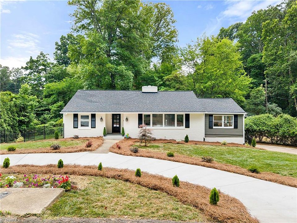 1st image of 2626 Rogers Ln