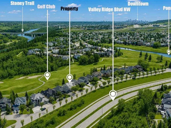 82 W Valley Ridge Point NW, Calgary, AB T3B 5R7