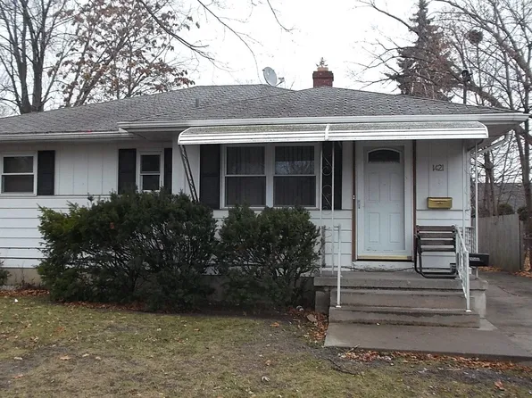 1421 Stocker Ave, Flint, MI 48503