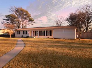 607 Betty St SW, Decatur, AL 35601