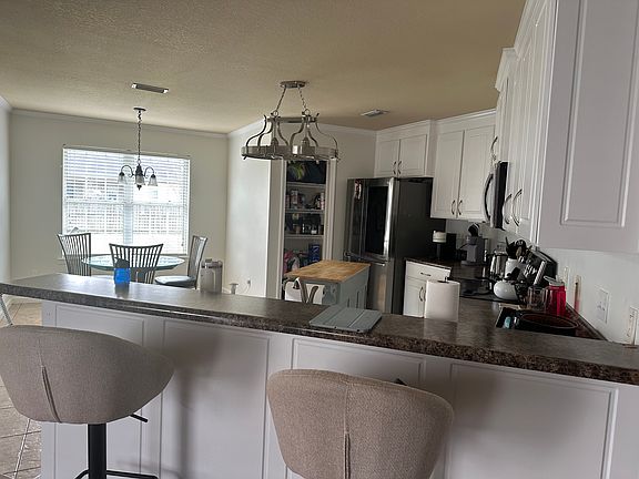2nd image of 217 Ontario Dr