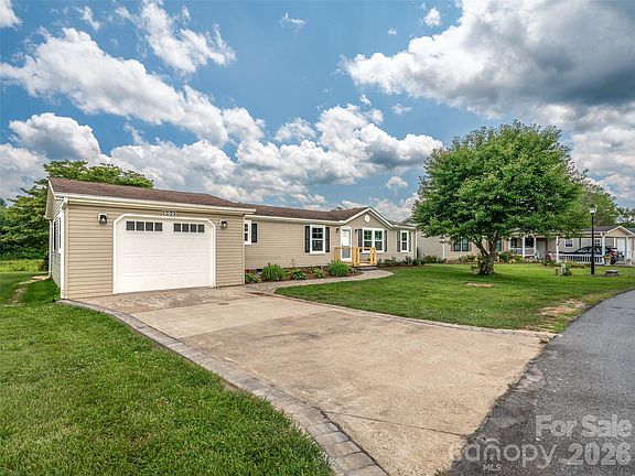 2nd image of 448 Riverwind Dr