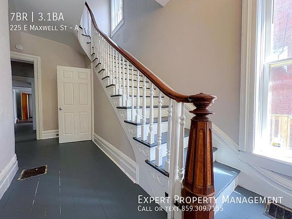 3rd image of 225 E Maxwell St #A